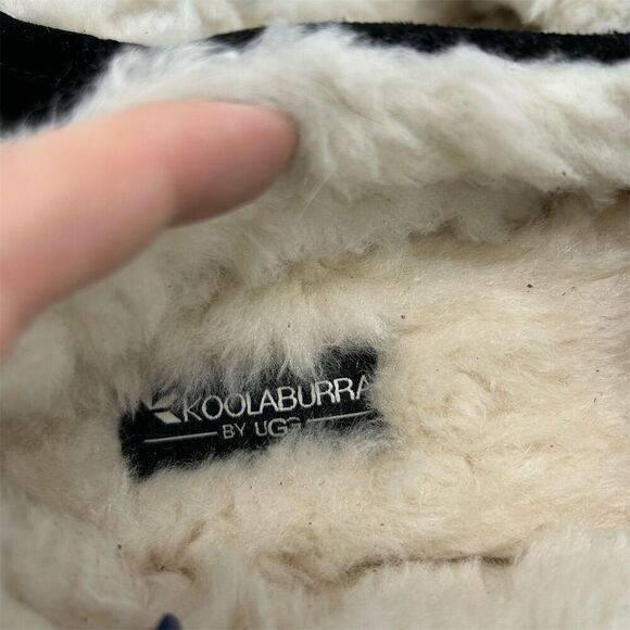 Koolaburra by UGG Women's Black Suede Moccasin Slippers Size 7 Comfort Warmth - Picture 11 of 12